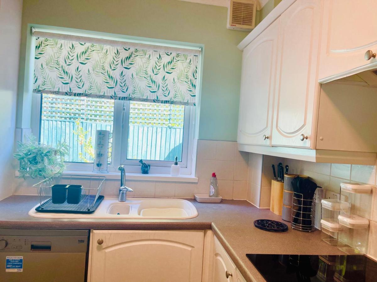 Tanglewood House Abergavenny With Private Parking Villa Buitenkant foto