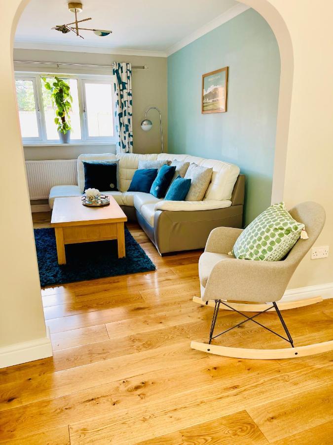 Tanglewood House Abergavenny With Private Parking Villa Buitenkant foto