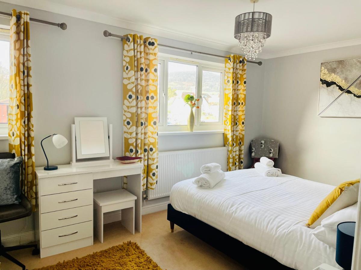 Tanglewood House Abergavenny With Private Parking Villa Buitenkant foto